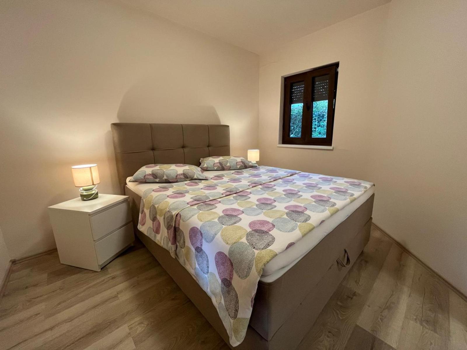 פורץ Apartments Deak מראה חיצוני תמונה
